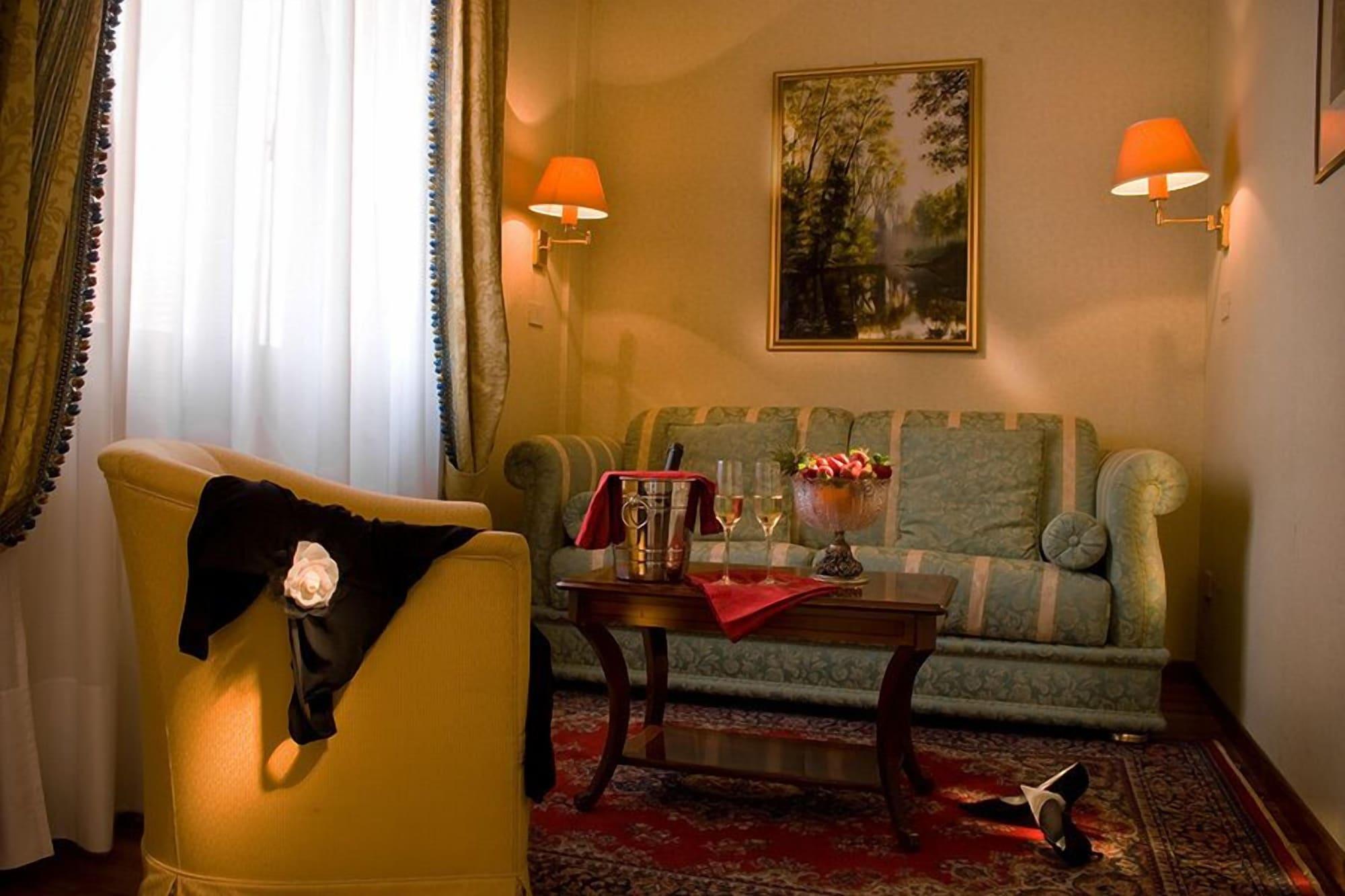 Hotel Bramante Тоди Экстерьер фото