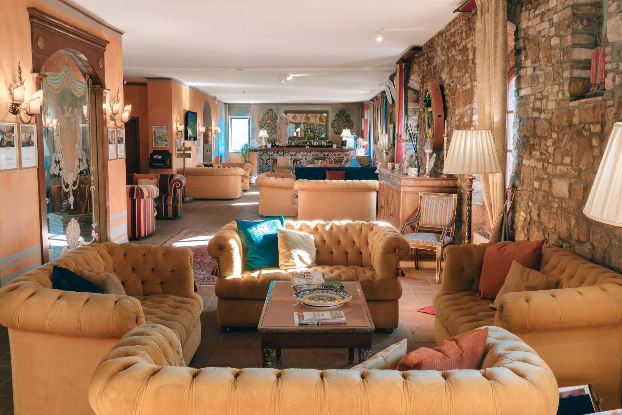 Hotel Bramante Тоди Экстерьер фото